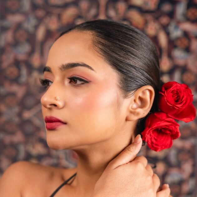 Chandrika NosePin - Image 3