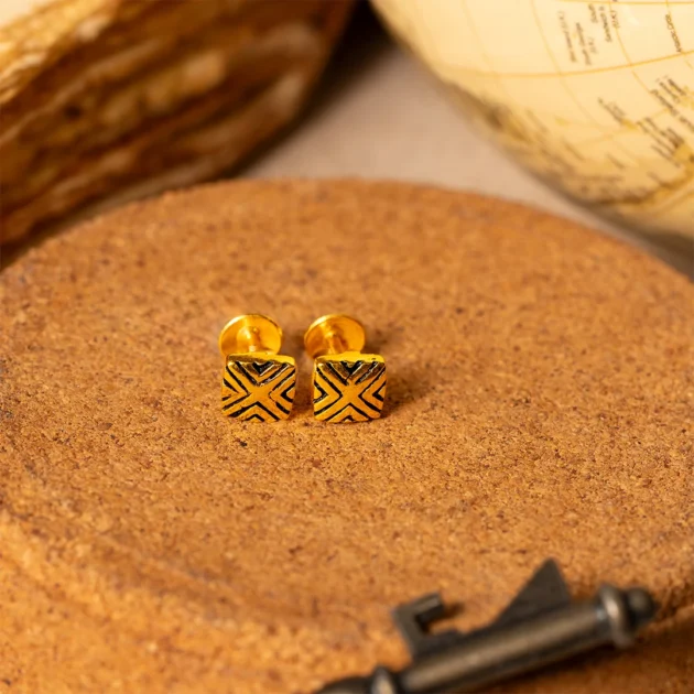 Dusky Gold Grid Stud