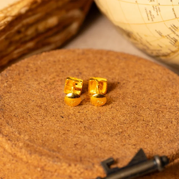 Dusky Gold Grid Stud - Image 3