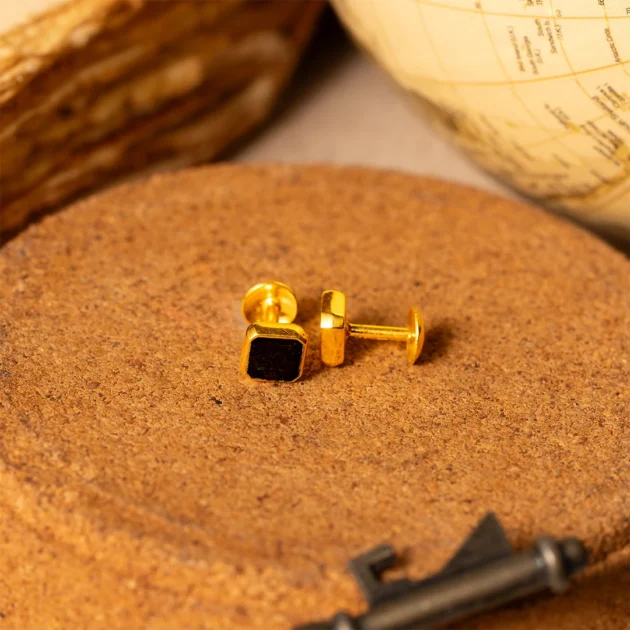 Golden Frame Stud - Image 2