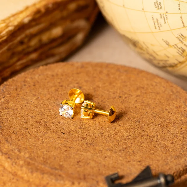 The Stone Crest Stud - Image 2